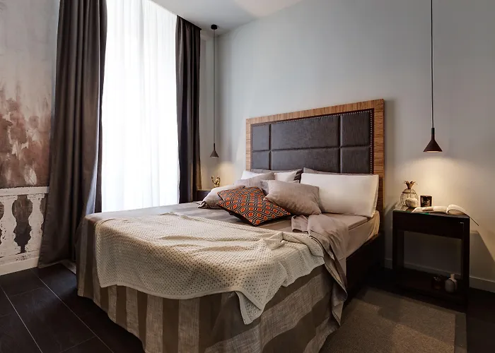 Intown Luxury House 3*