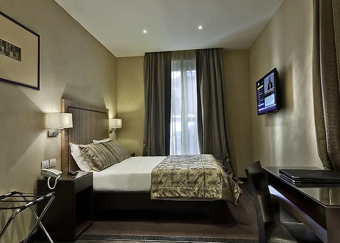 Intown Luxury House 3*